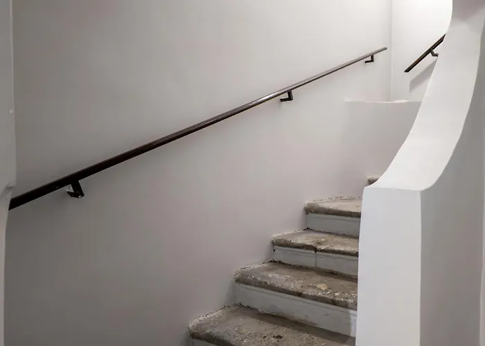 Apartamento The Rent - Atmosphere And Romance: One-bedroom Just Steps From The Colosseum *
