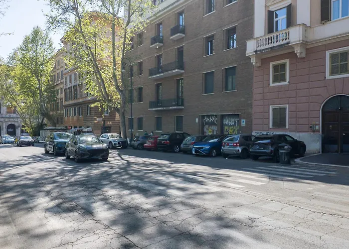 The Rent - Atmosphere And Romance: One-bedroom Just Steps From The Colosseum Apartamento *